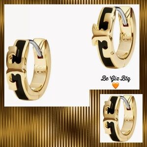 🆕 Tory Burch Authentic Small Gold Tone Logo & Black Enamel Huggies Hoop Earrings